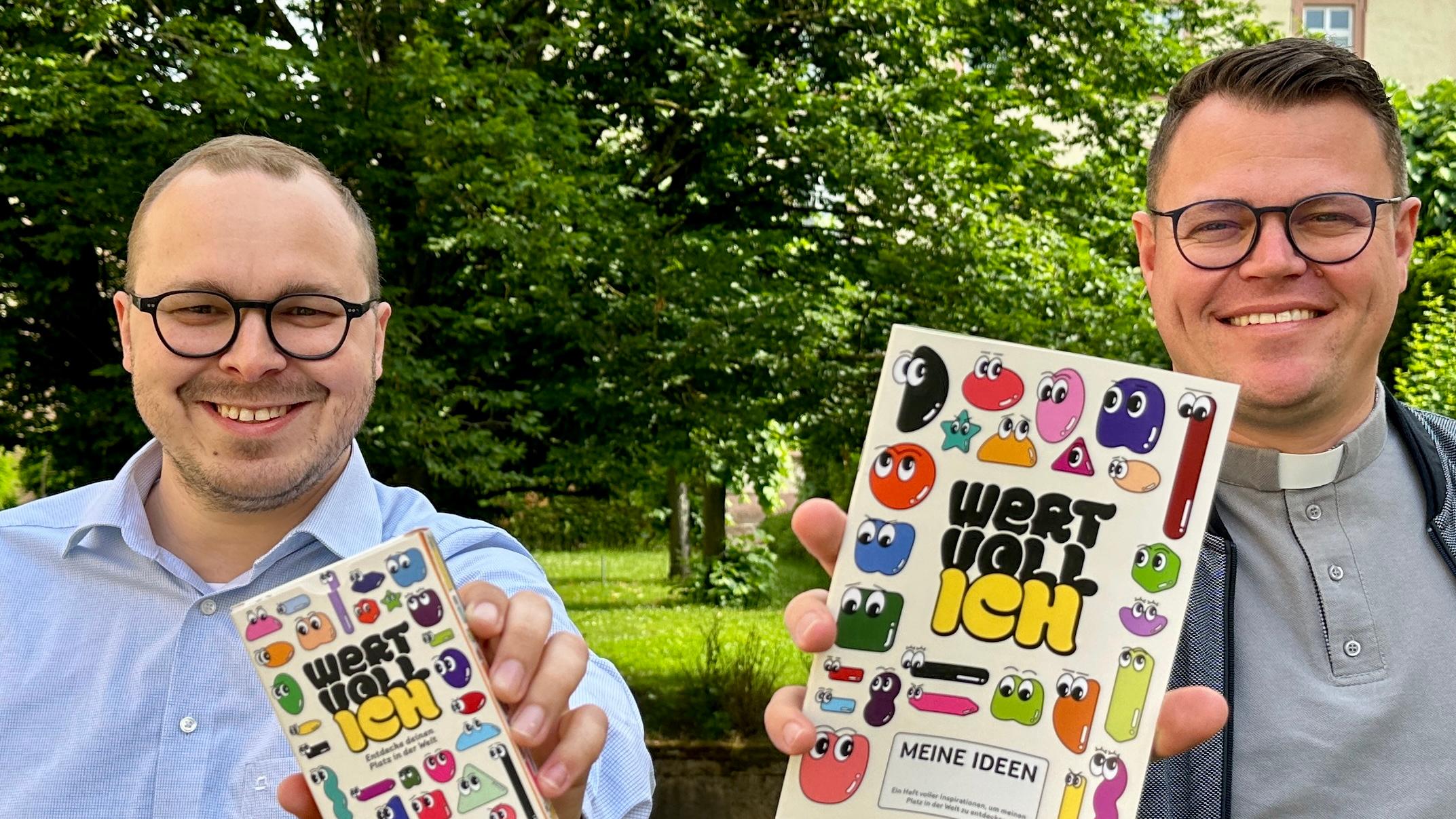 Jeffrey Merker und Tim Sturm präsentieren WERTVOLL ICH